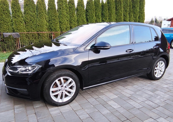 Volkswagen Golf cena 77900 przebieg: 67960, rok produkcji 2019 z Suchedniów małe 436